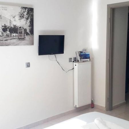Apartamento Stylish River Flat, Near The Center And The Beach Kalamata Exterior foto